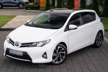 Toyota Auris 1.33VVTi SalonPL Bezwypadek Panorama Ledy SamParkuje Nav