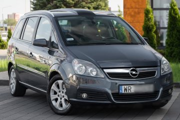 Opel Zafira 1.9 CDTI 150 KM 2008 Cosmo Automat 7osob 2xPanorama Skora