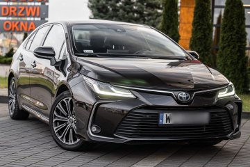 Toyota Corolla 1.8 122KM STYLE Hybryda Automat Kamera Grzane fotele FV