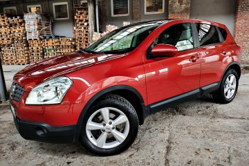 Nissan Qashqai 4x4 2.0 LPG Dach panoramiczny Skóra Grzane fotele Hak
