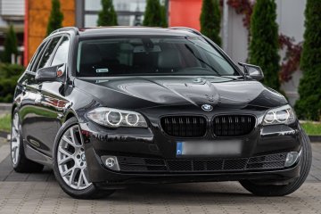 BMW 520D Automat Fotele sport Skora Xenon Navi Alu19 Nowy Łańcuch