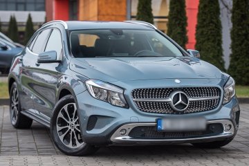 Mercedes GLA 200 Progressive Line 4Matic Automat Kamera Pakiet OffRoad